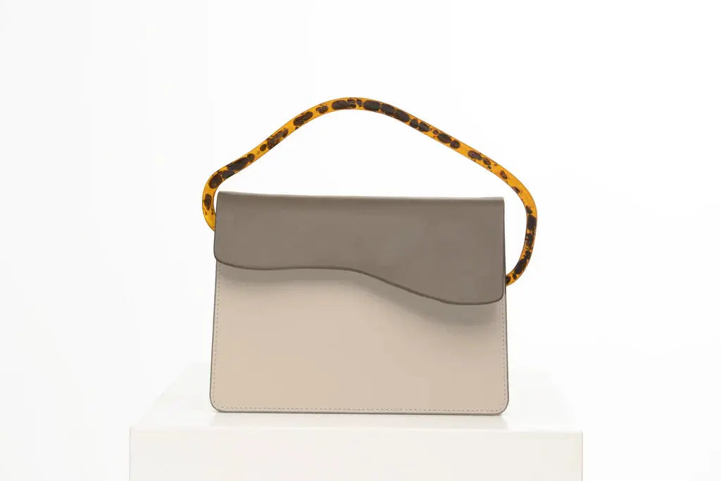 AIGES | BEIGE-TAUPE by NATURAE SACRA NATURAE SACRA