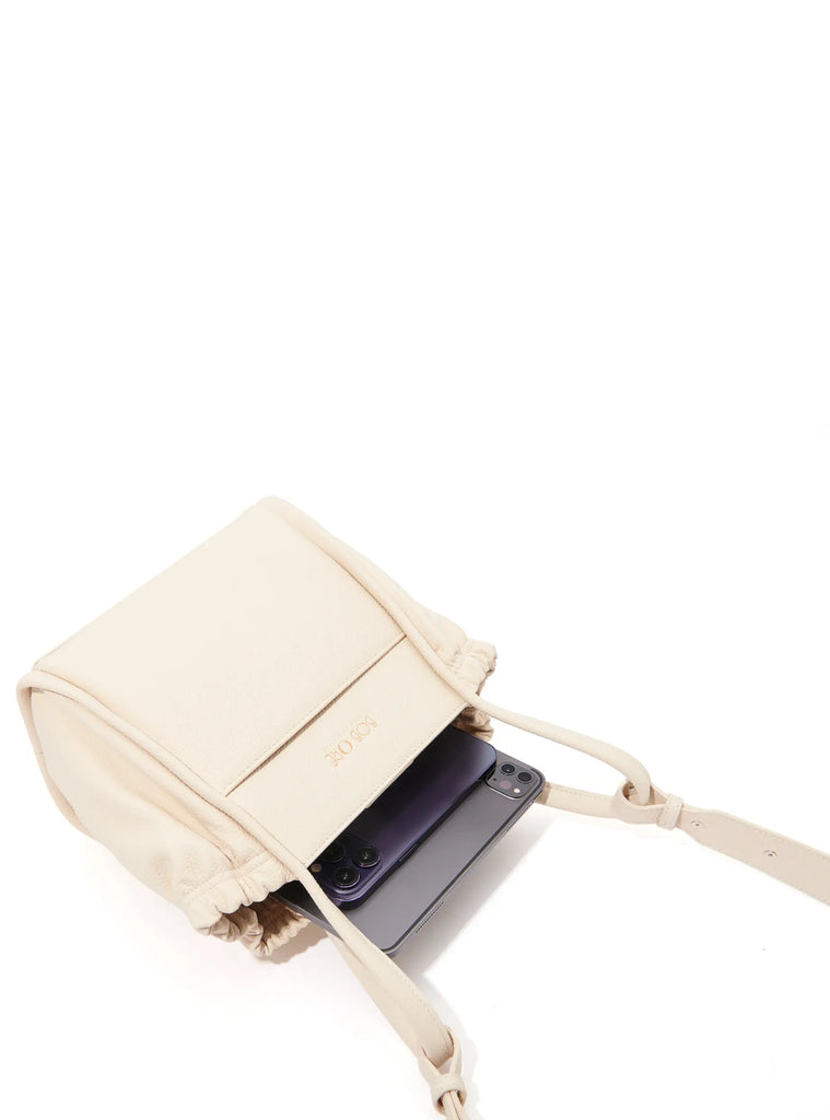 Ami Designer Bag, White by Bob Oré BOB ORE