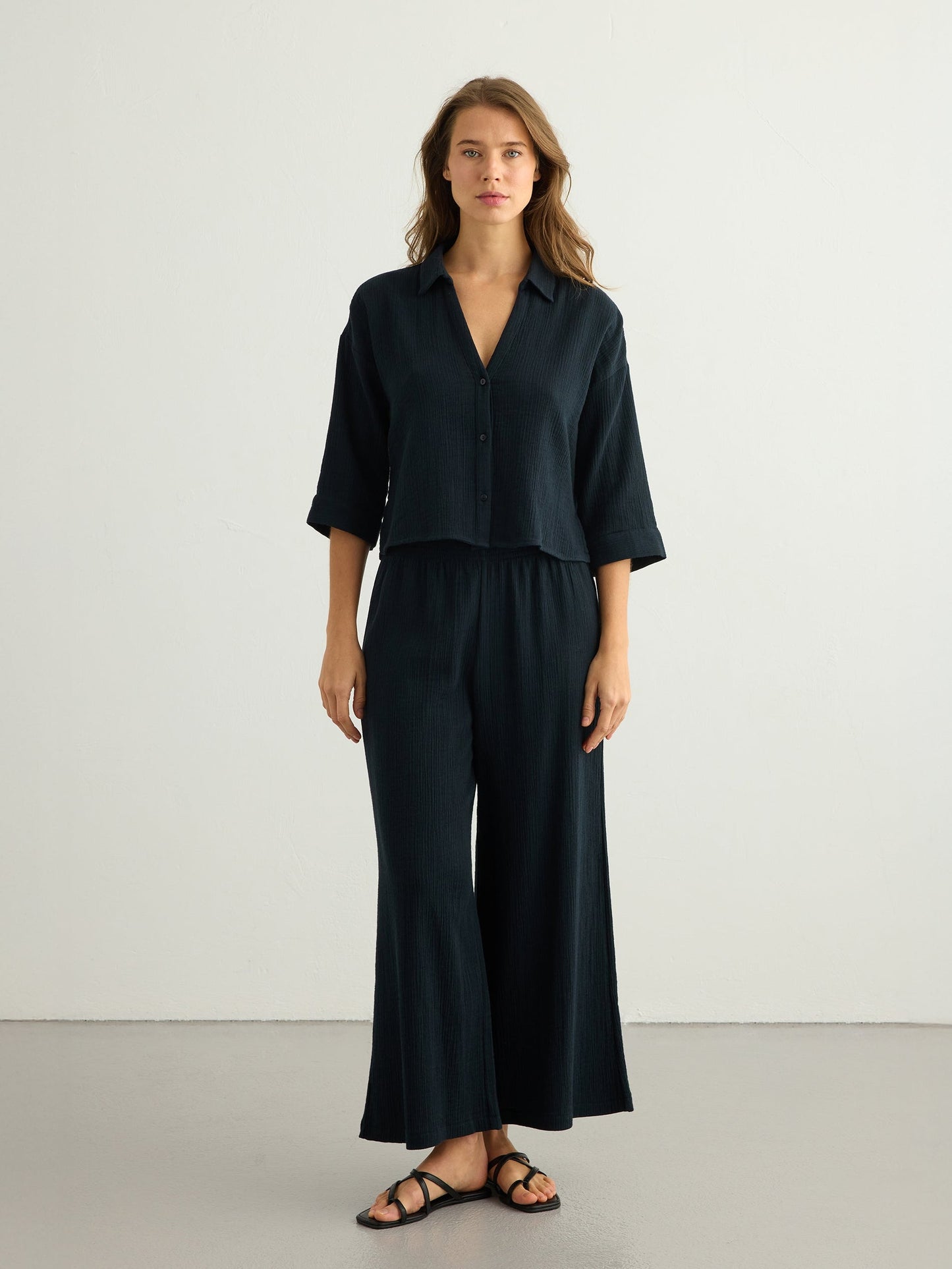 Aura Mini Shirt - Black