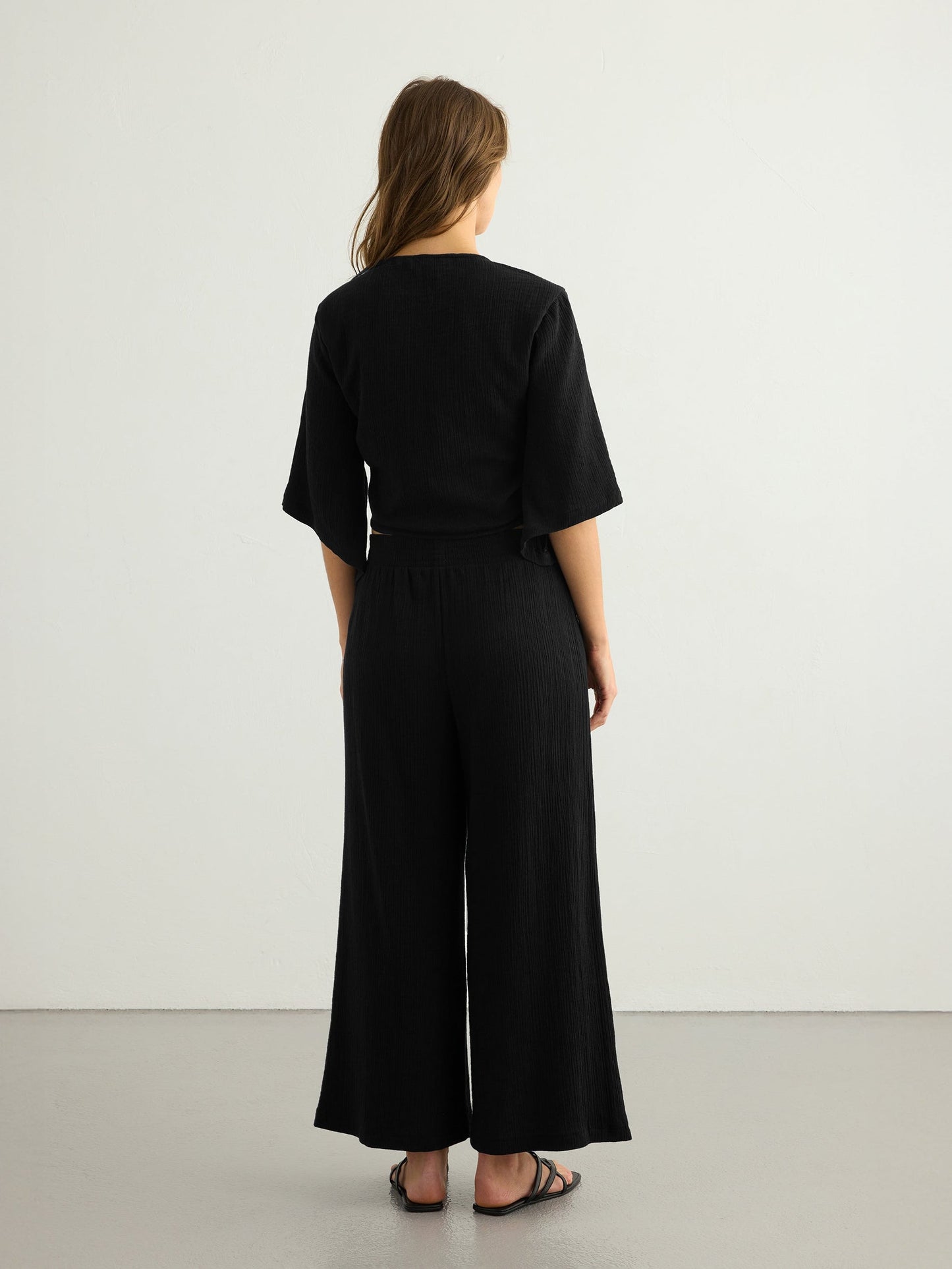 Aura Palazzo Pants - Black