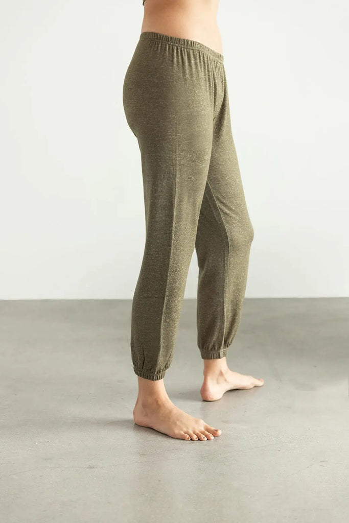 Cosset Relaxed Sweatpants by Sunday Citizen Sunday Citizen