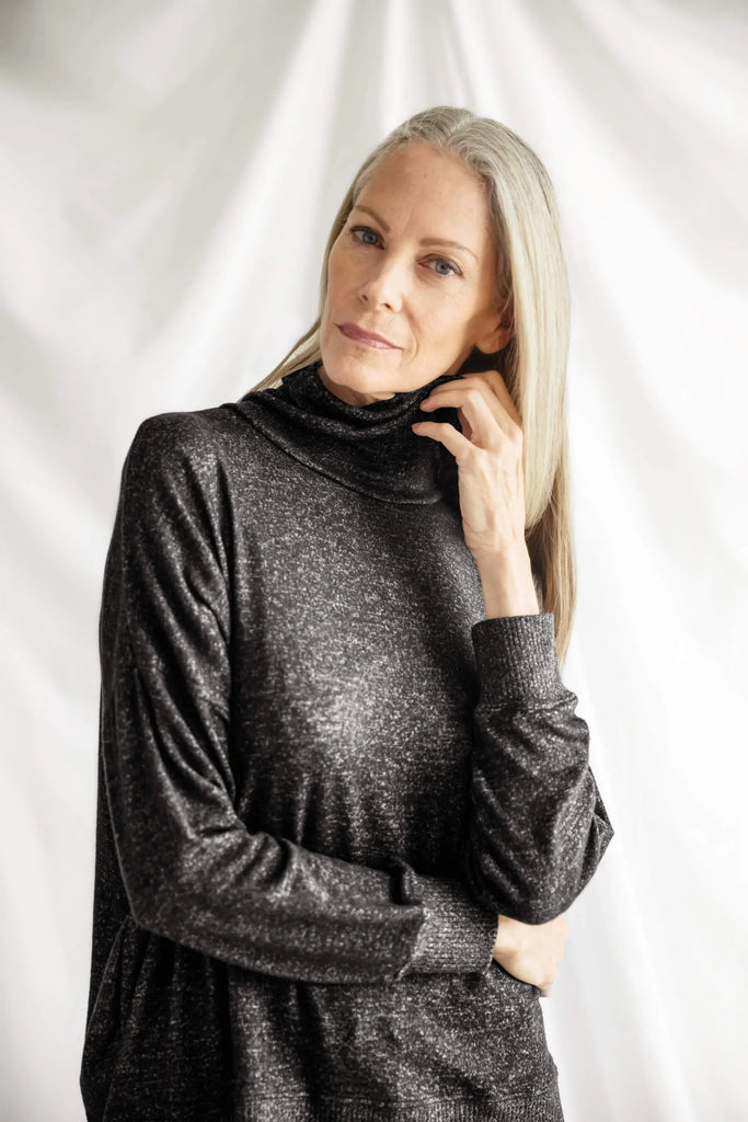 Cosset Relaxed Turtleneck by Sunday Citizen Sunday Citizen