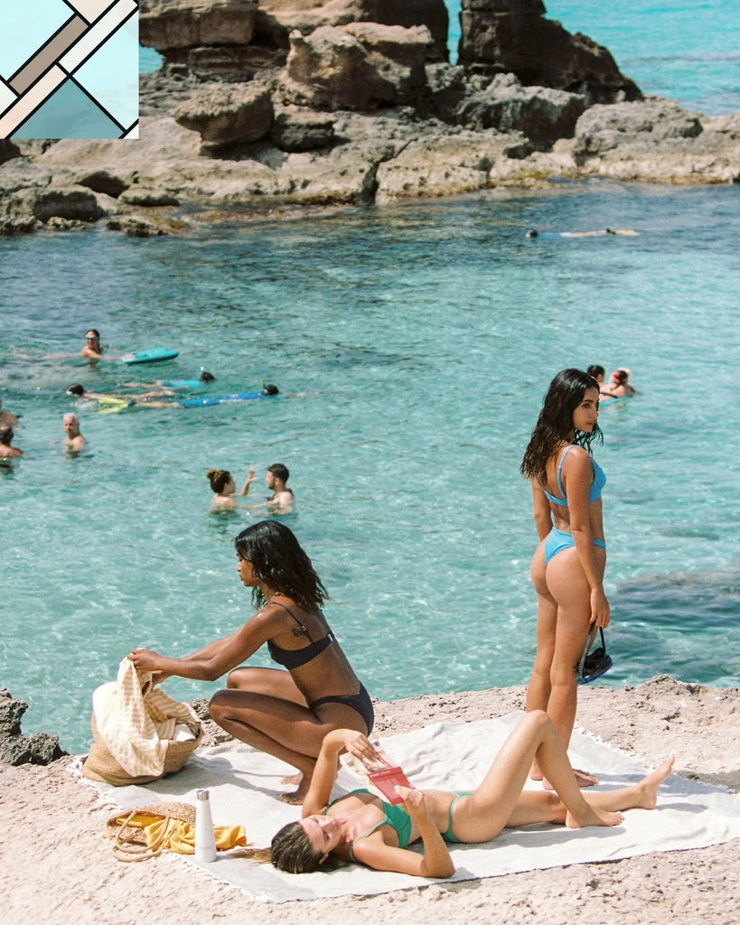 El Nido • Sand Free Casa Throw by Sunkissed SUNKISSED