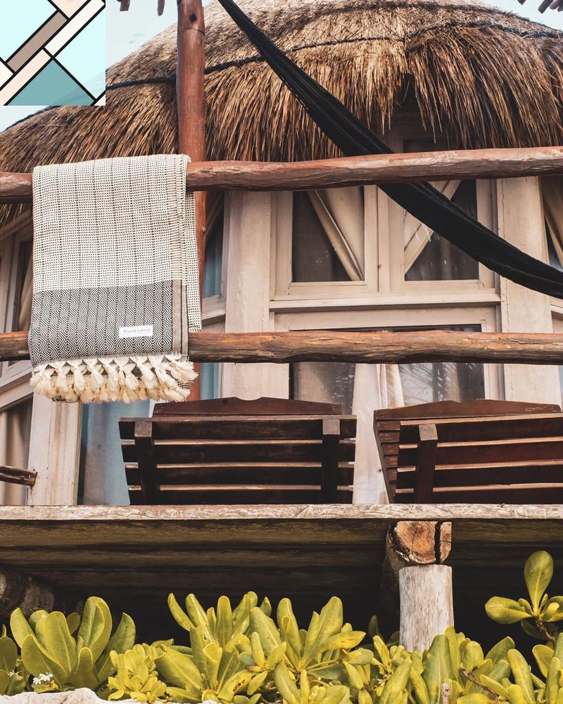 El Nido • Sand Free Casa Throw by Sunkissed SUNKISSED