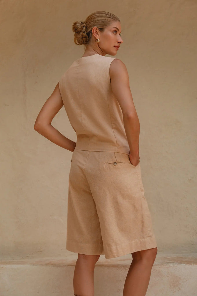 Faro Bermuda Linen Shorts by Bali Lane Bali Lane