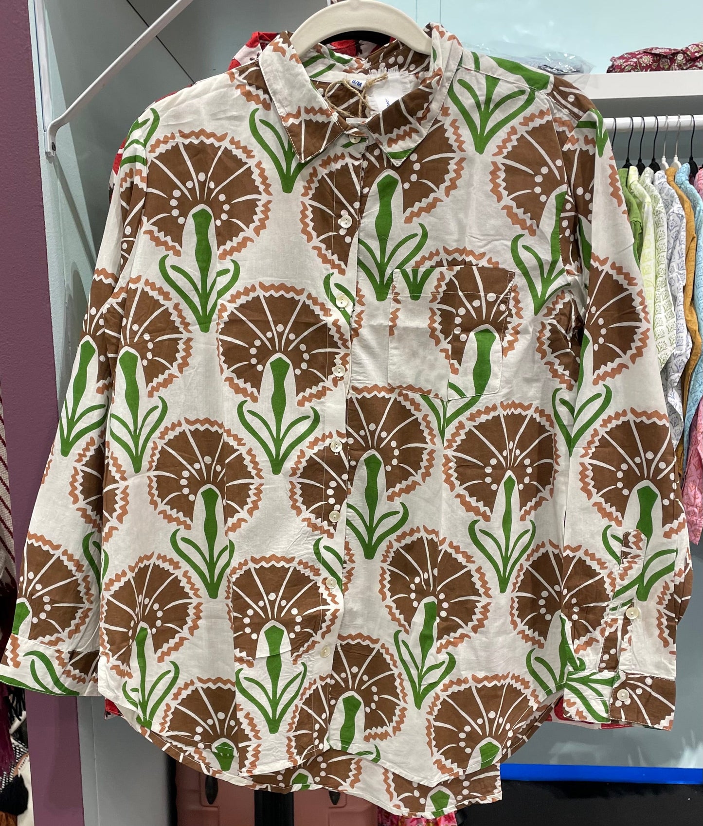 Good Boyfriend Shirt - Petal & Stem Cocoa