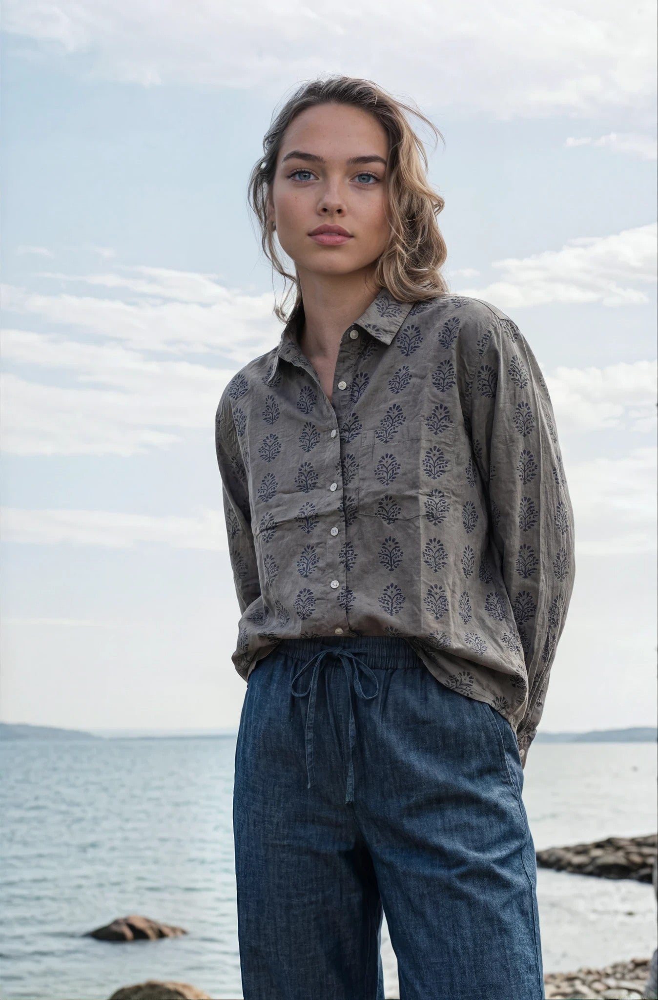 Good Boyfriend Shirt - Hyacinth Overdye Dove Grey