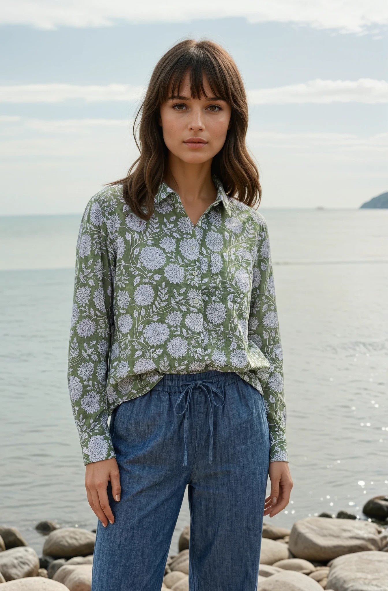 Good Boyfriend Shirt - Hydrangea Beauty Celery