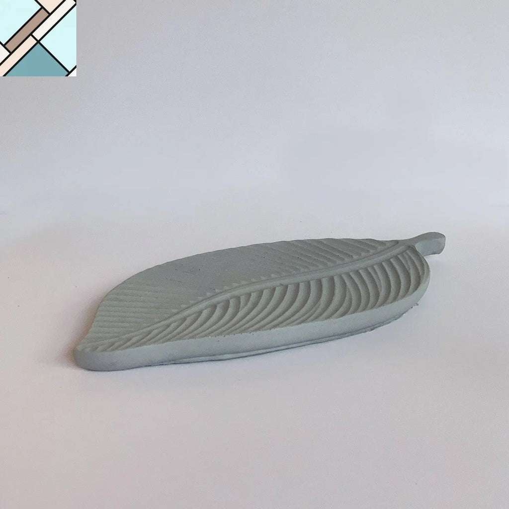 Leaf Concrete Tray UNO ATELIER