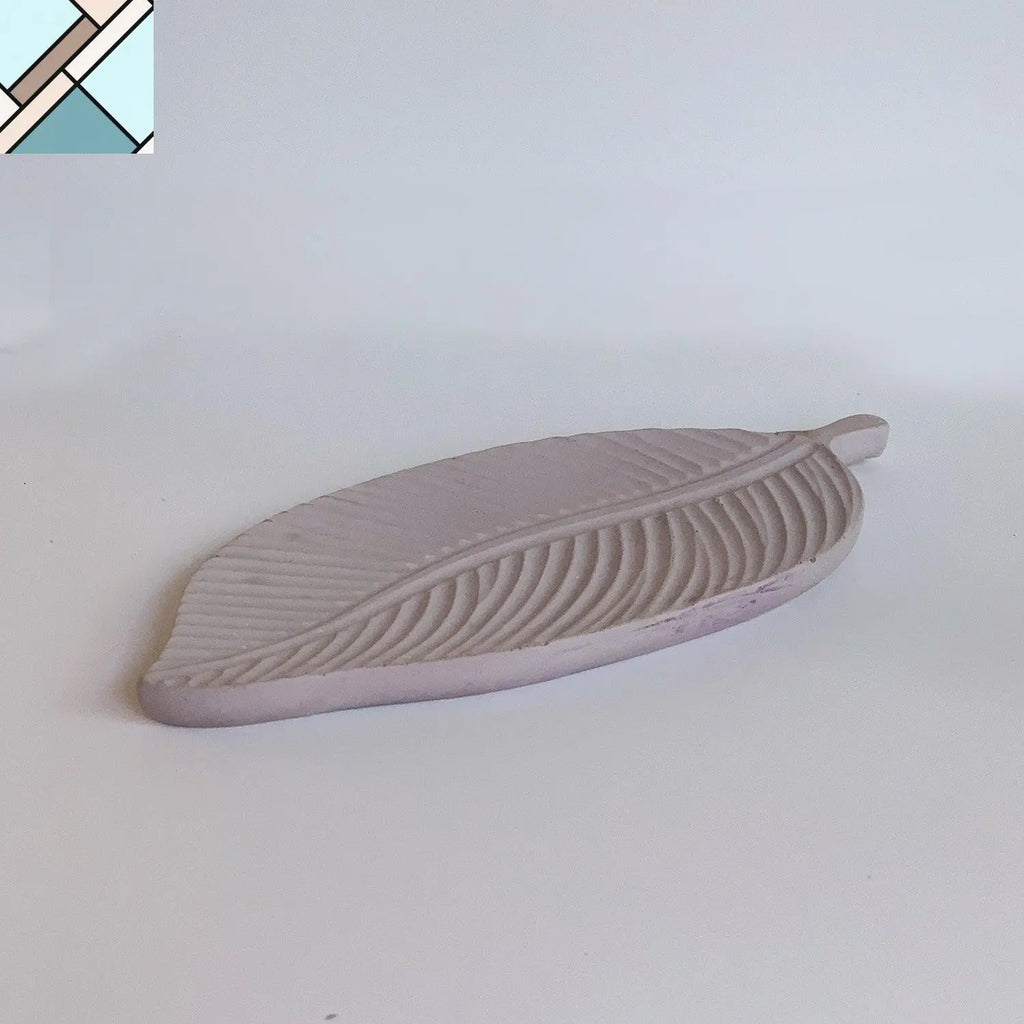 Leaf Concrete Tray UNO ATELIER