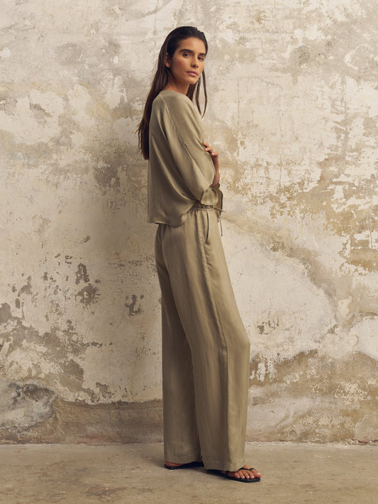 Lucid Knot Top - Khaki Green