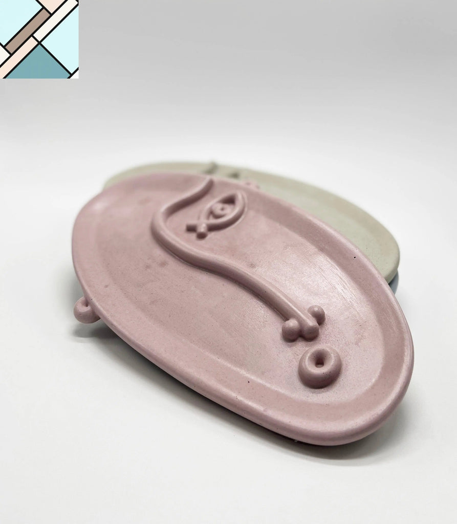 Marco Decorative Plate UNO ATELIER