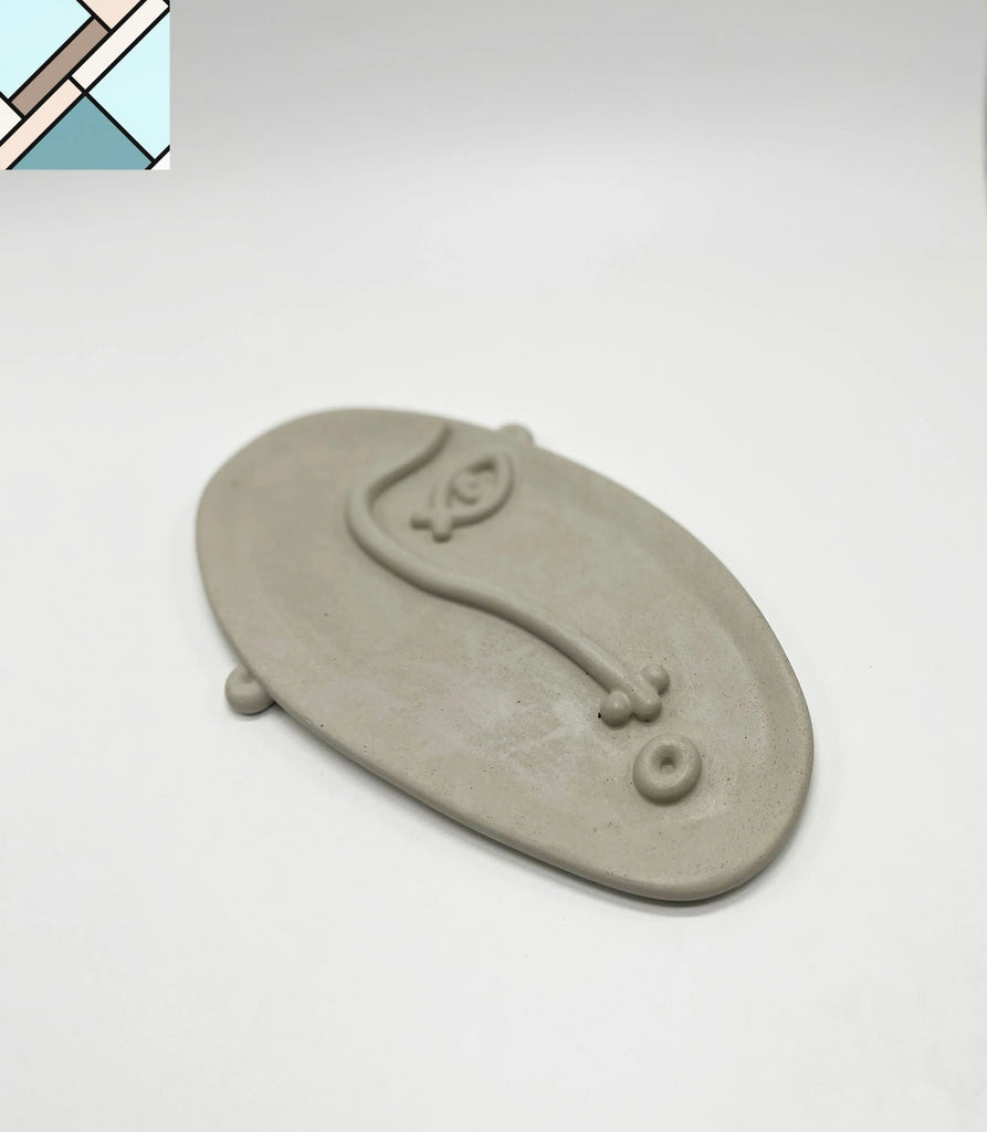 Marco Decorative Plate UNO ATELIER