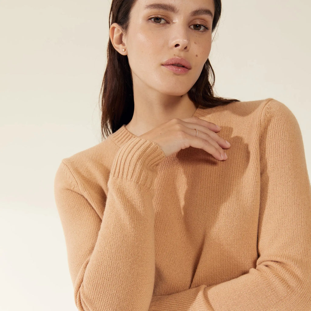 Mila Cashmere Boxy Crop Sweater by Italic - Ladiesse
