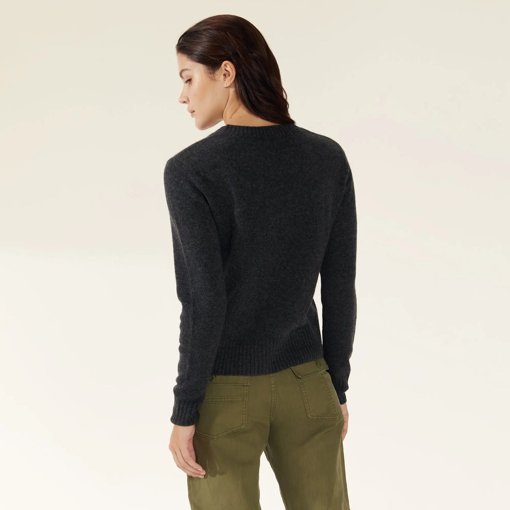 Mila Cashmere Boxy Crop Sweater by Italic - Ladiesse