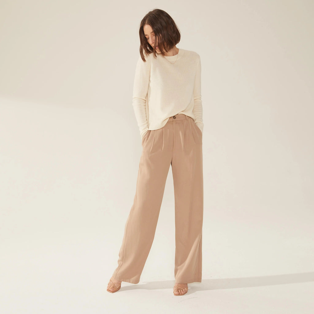 Mila Cashmere Boxy Crop Sweater by Italic - Ladiesse