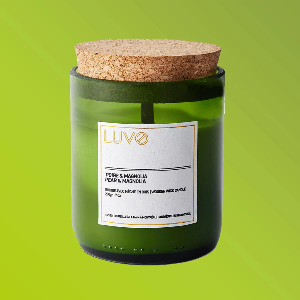 Pear & Magnolia Scented wooden wick candle by LUVO Candles | Bougies LUVO CANDLES | BOUGIES