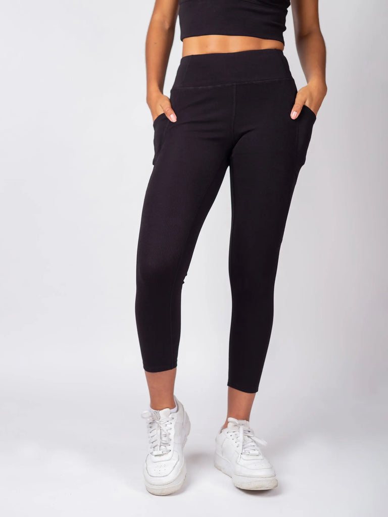 PlantTec™ Organic Crop/Petite Leggings | Eclipse by Happy Earth HAPPY EARTH
