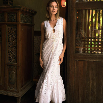 Seruni Embroidered Mermaid Maxi Dress