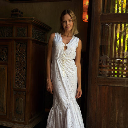 Seruni Embroidered Mermaid Maxi Dress