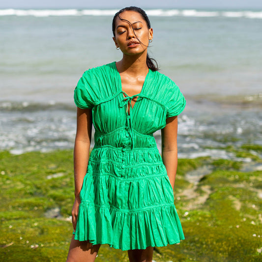 The Srikandi Dress in Kelly Green