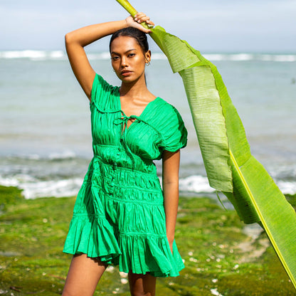 The Srikandi Dress in Kelly Green