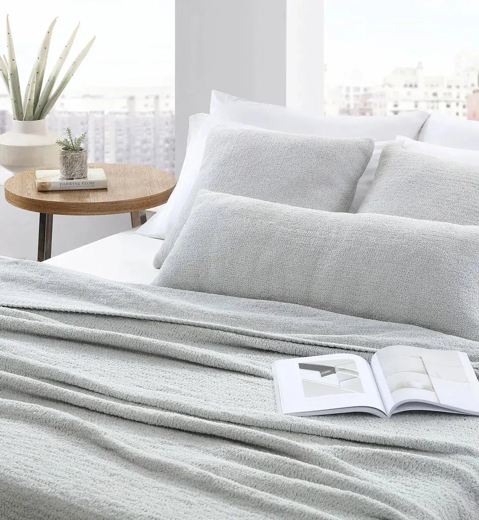 Snug Bed Blanket by Sunday Citizen Sunday Citizen