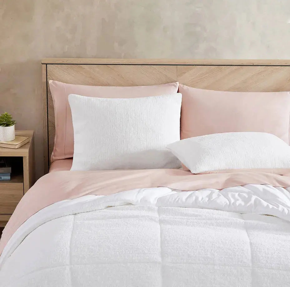 Snug Quilted Comforter by Sunday Citizen Sunday Citizen