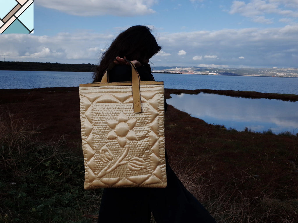 Şükran Satin Pillow Bag ATELIER MELANGE