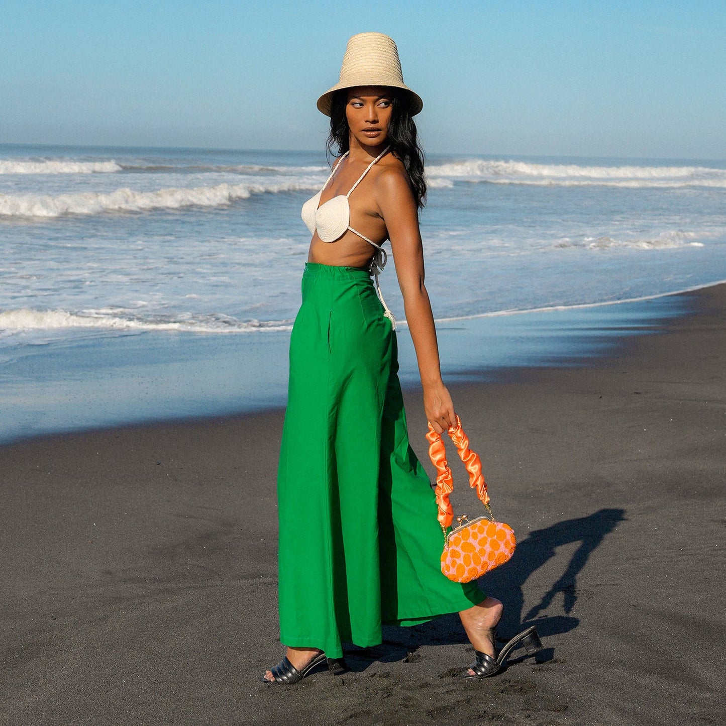 TAYLOR Wide-Leg Palazzo Pants in Kelly Green
