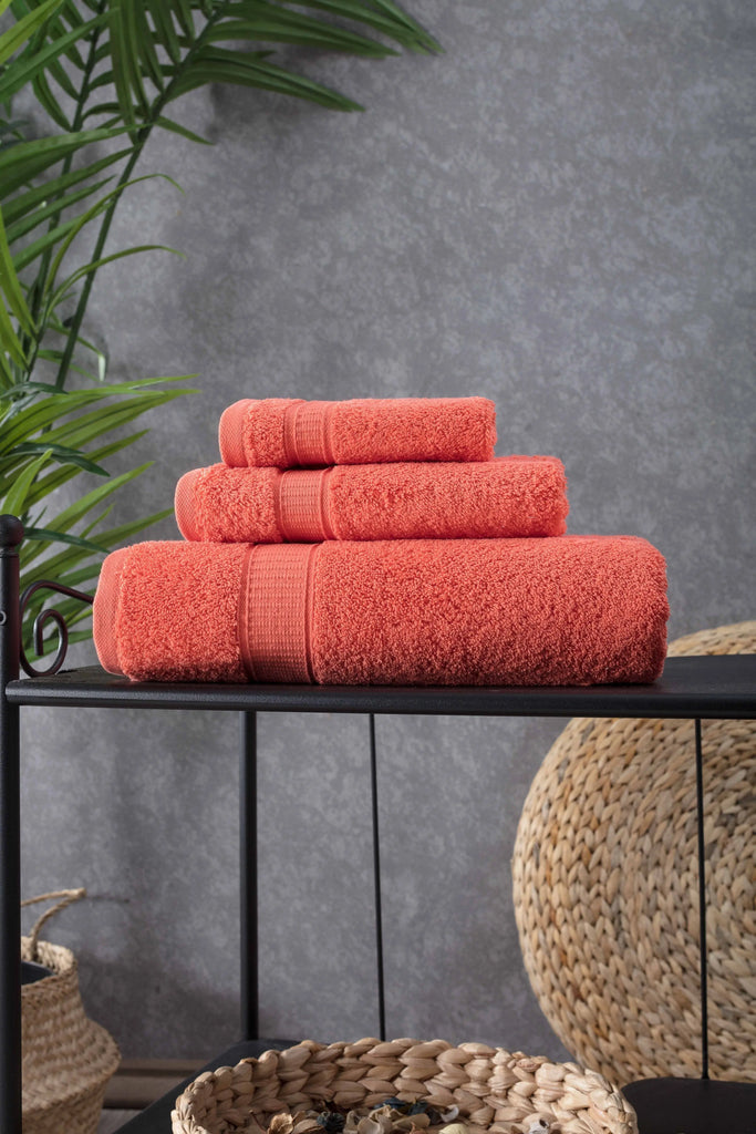 Turkish Cotton Bath Towel Set of 3 by La'Hammam La'Hammam
