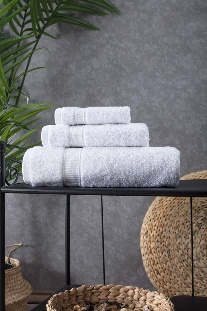 Turkish Cotton Bath Towel Set of 3 by La'Hammam La'Hammam