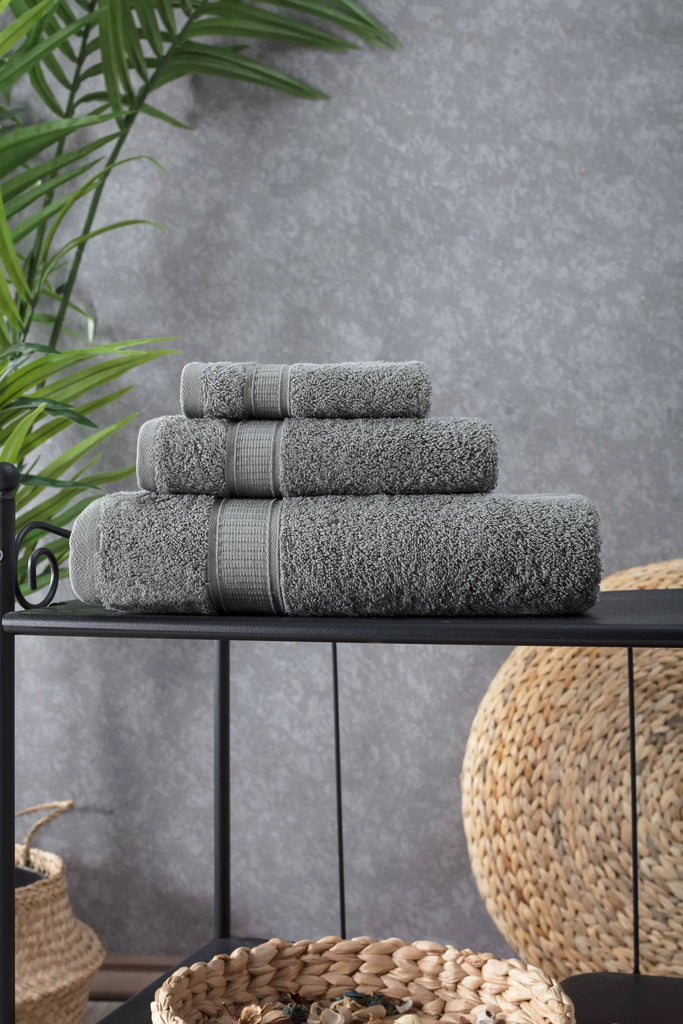 Turkish Cotton Bath Towel Set of 3 by La'Hammam La'Hammam