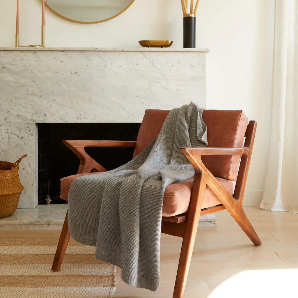 Vallon Ribbed Cashmere Throw by Italic Italic