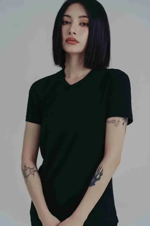 Wallcy Irregular Hem T-shirt - Black by Marigold Shadows Marigold Shadows