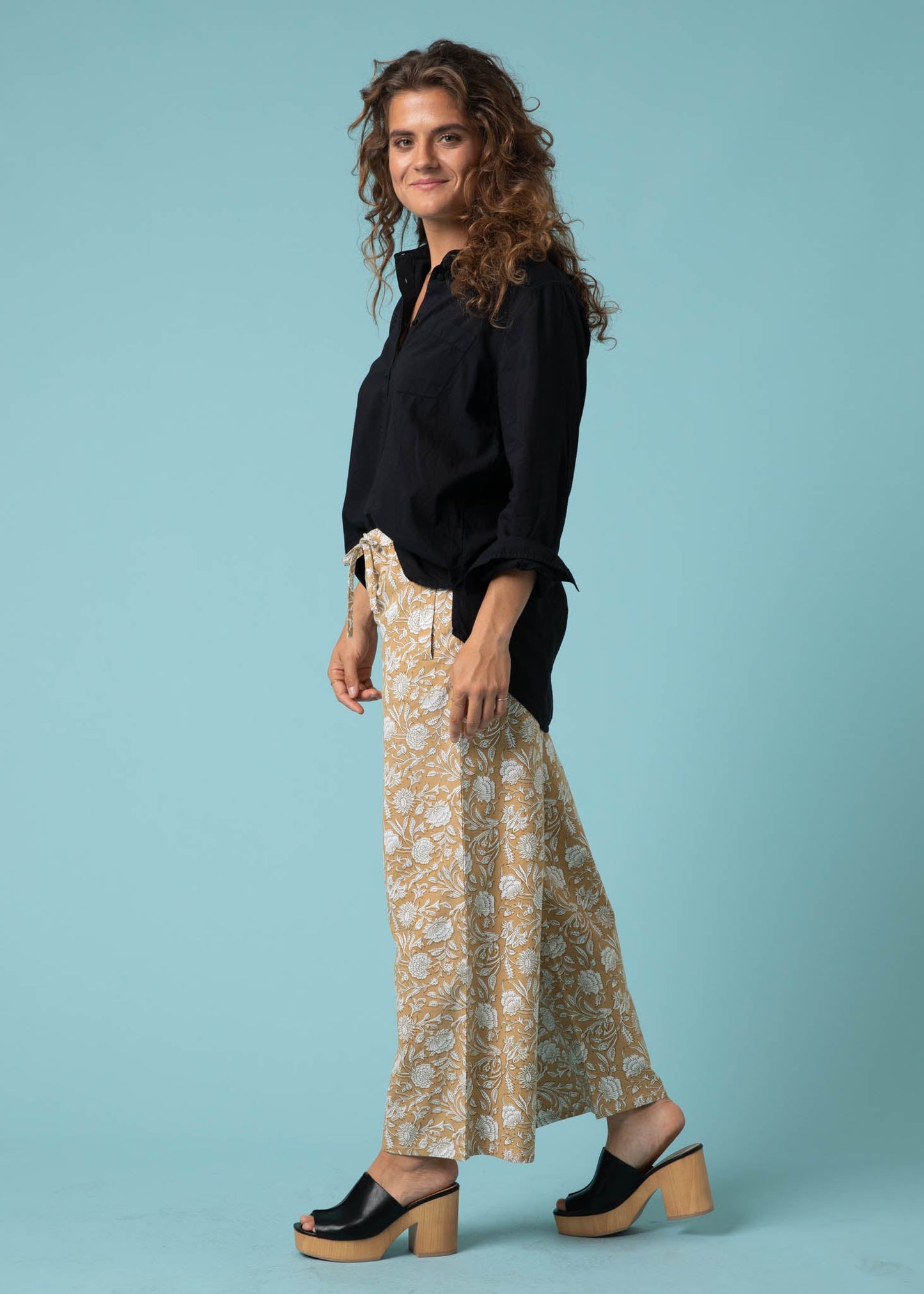 Shore Pant - Floral Escape in Baked Clay & Olive Oil