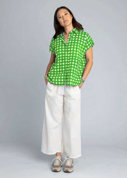 Good Boyfriend Short Sleeve Shirt - Gingham Picnic Kelly Green